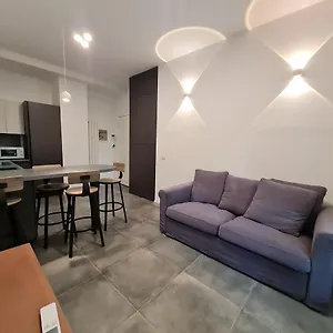 Porta Romana - Caldara Charme Appartamento Milano